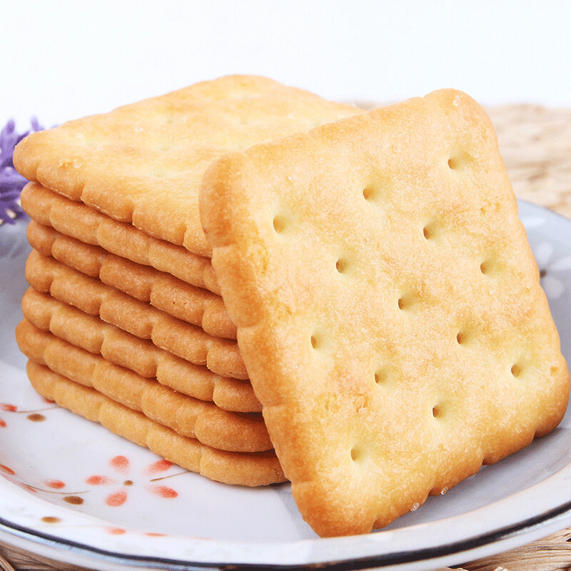 菓子町园道香葱咸饼干 营养早餐与休闲代餐的完美结合